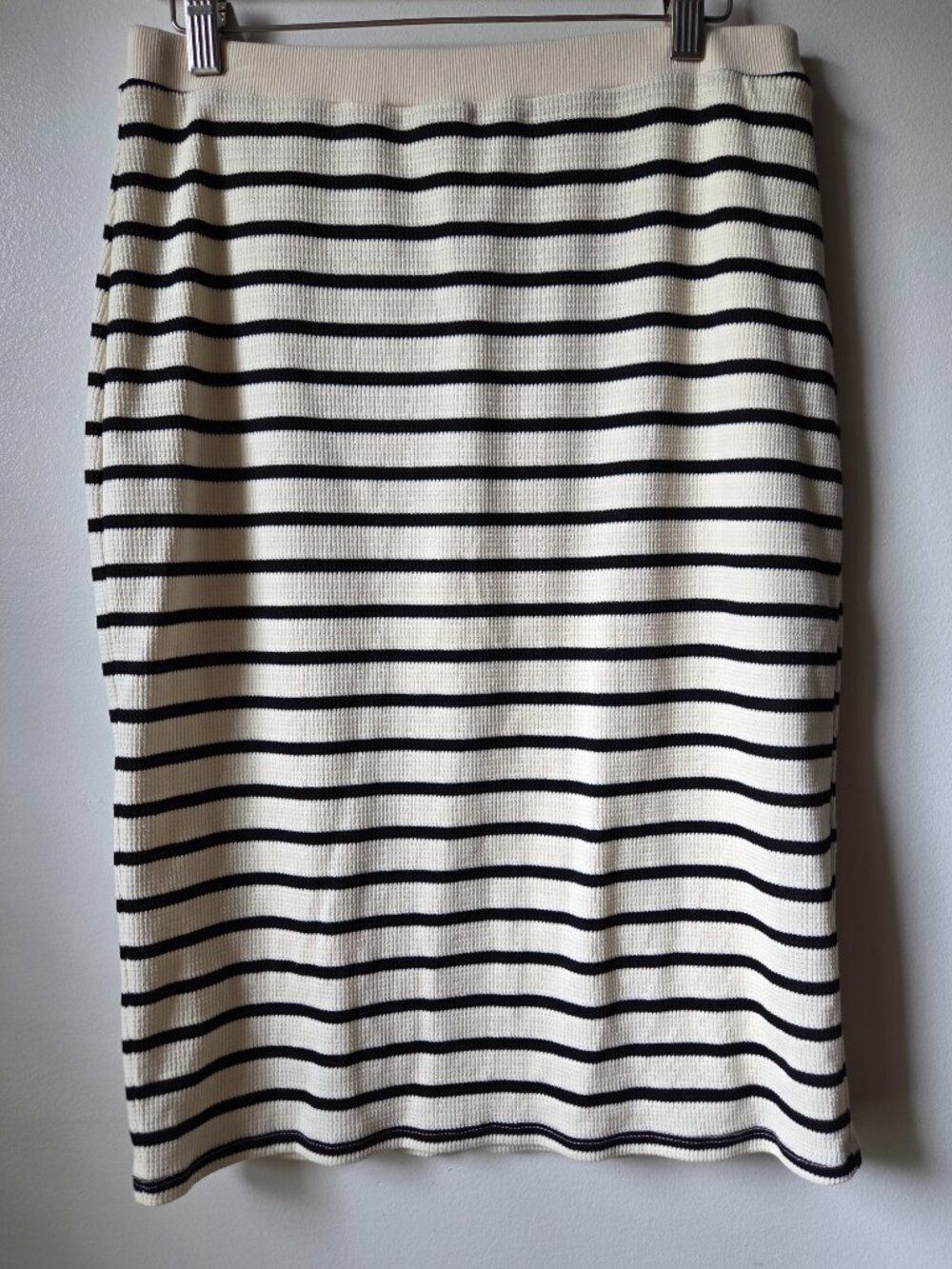 NWOT ATELIER STRIPED SHORT SKIRT SIZE L